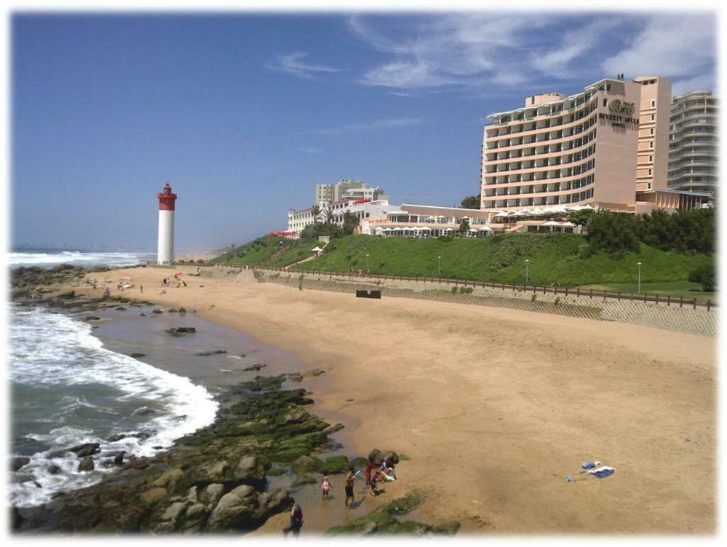 Beachfront Luxury @ Umhlanga Durban Exteriör bild
